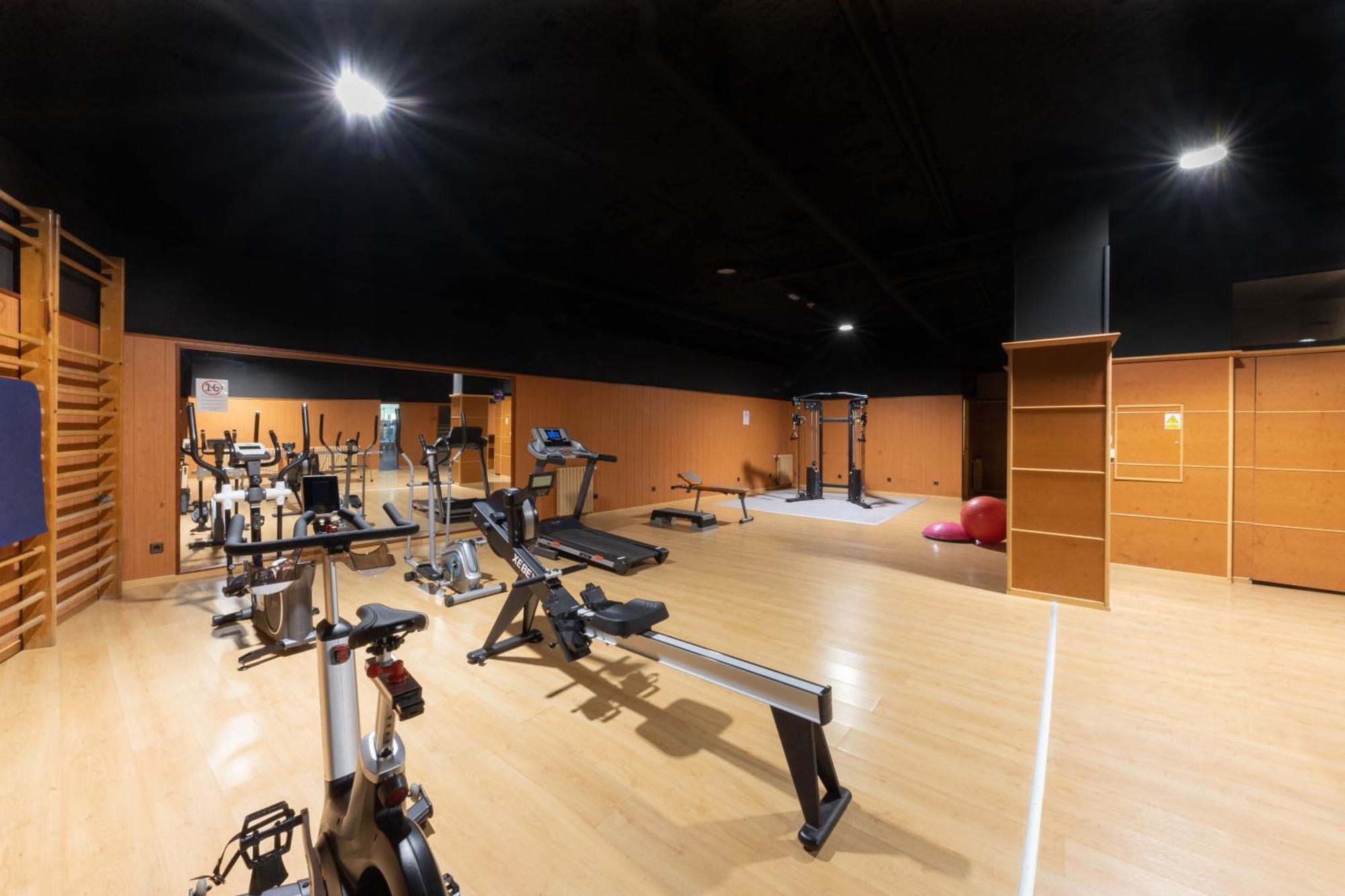 Hotel Guillem & Spa 엔캄 외부 사진